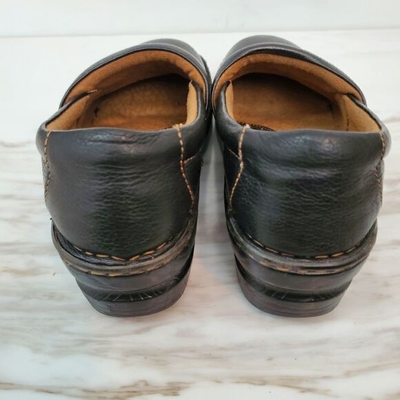 BOC WOMEN'S LEATHER CLOGS SIZE 8 BLACK - Picture 2 of 7